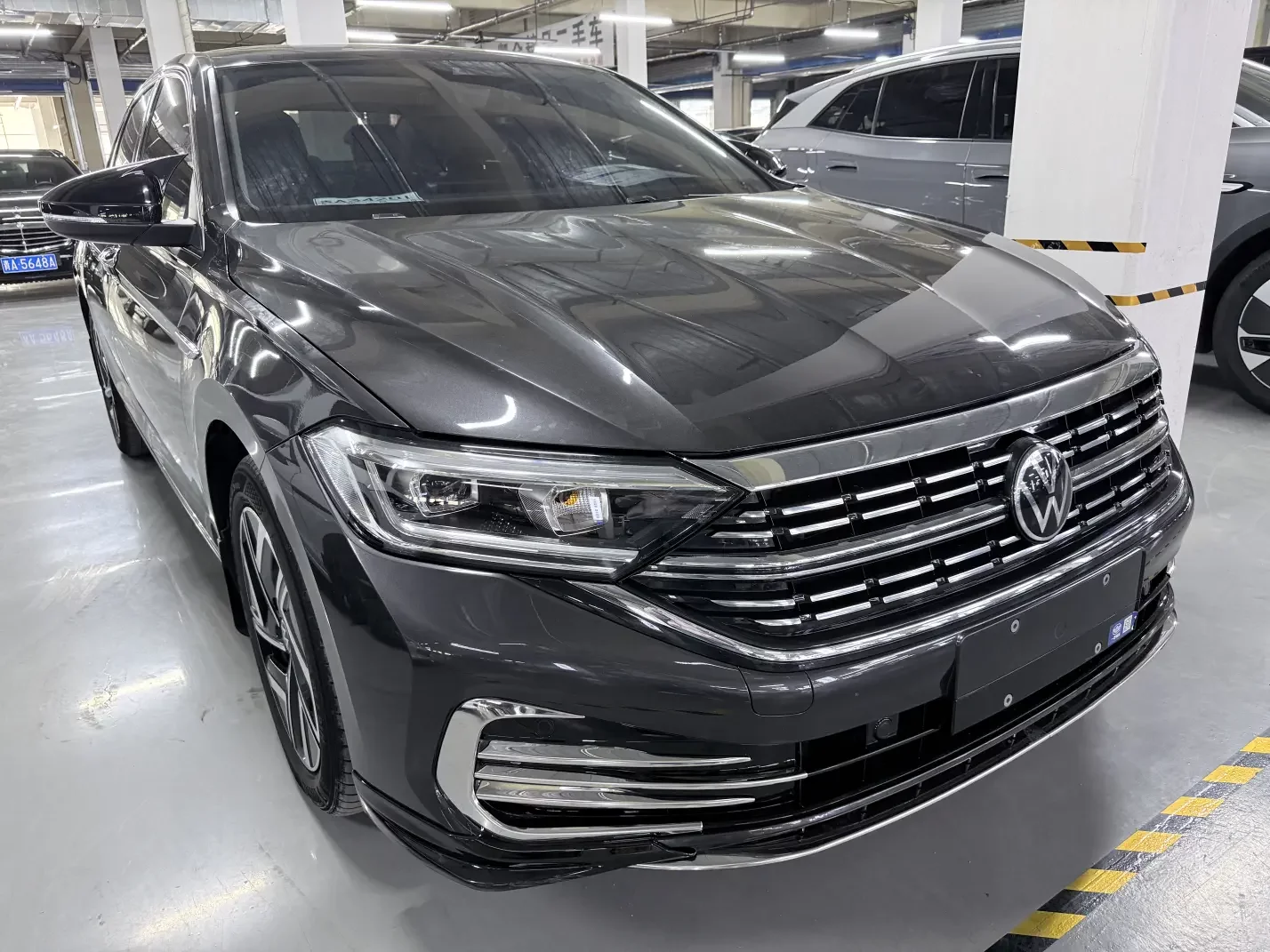 Volkswagen Sagitar