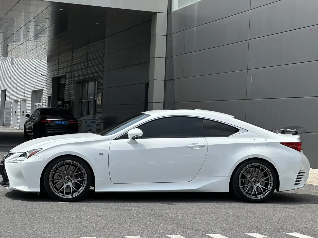 Lexus RC