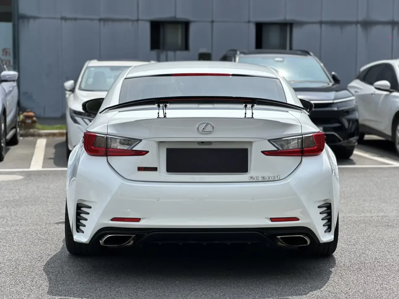 Lexus RC