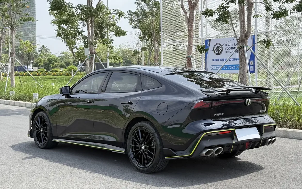 Changan UNI-V