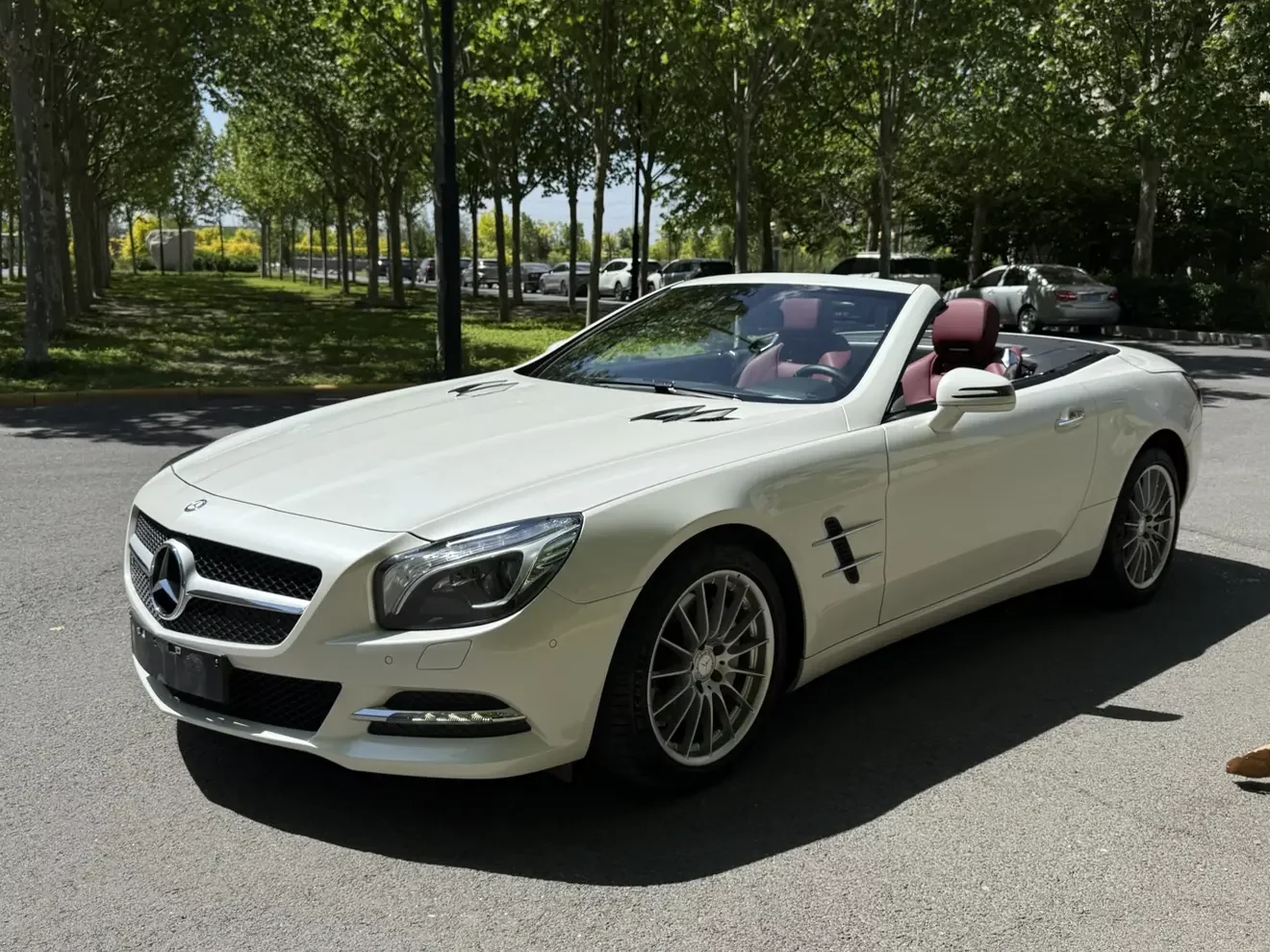 Mercedes-Benz SL Class