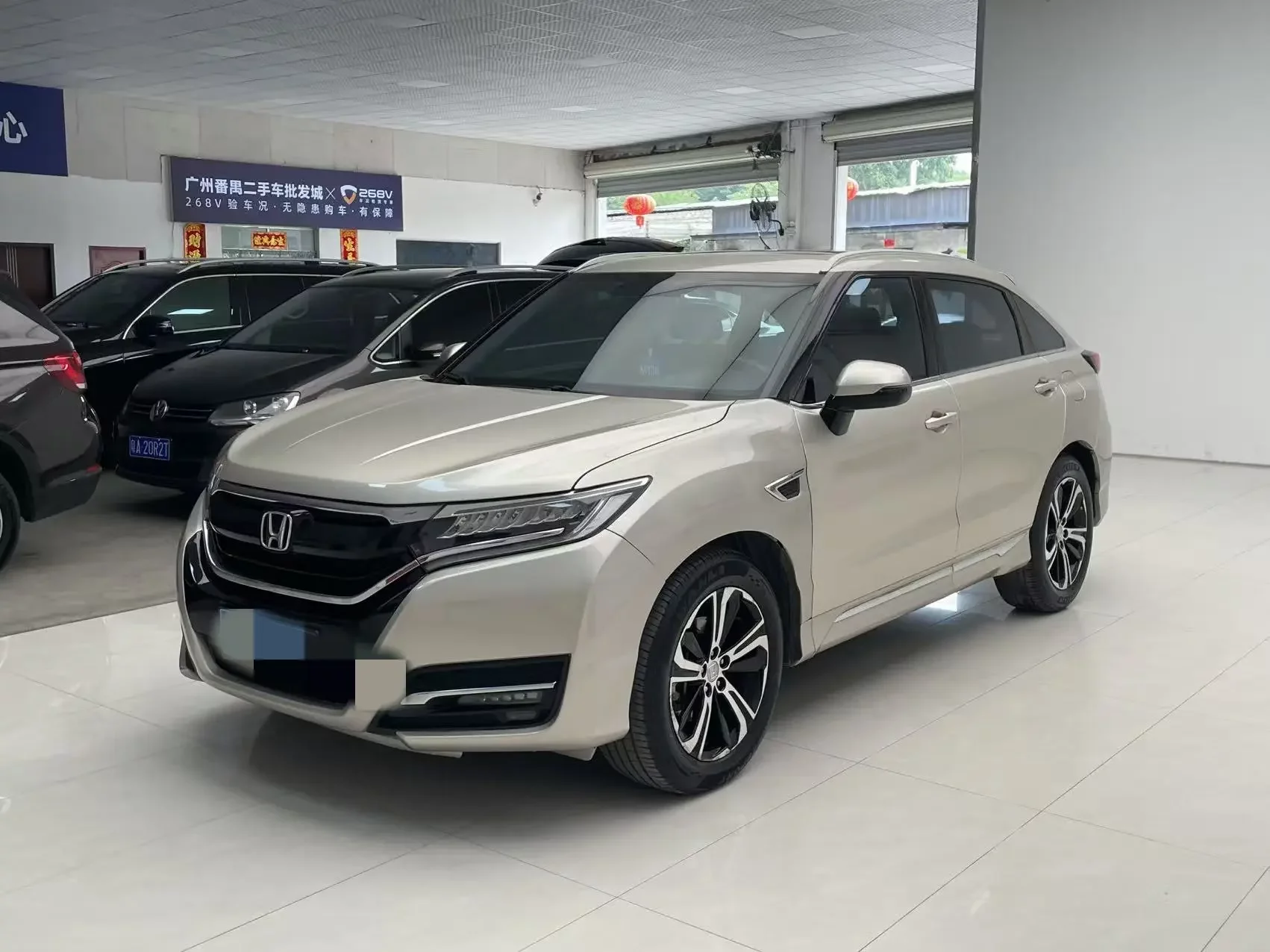 Honda UR-V