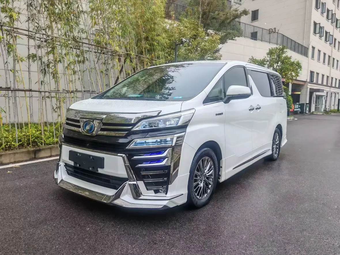 Toyota Crown Wellfire