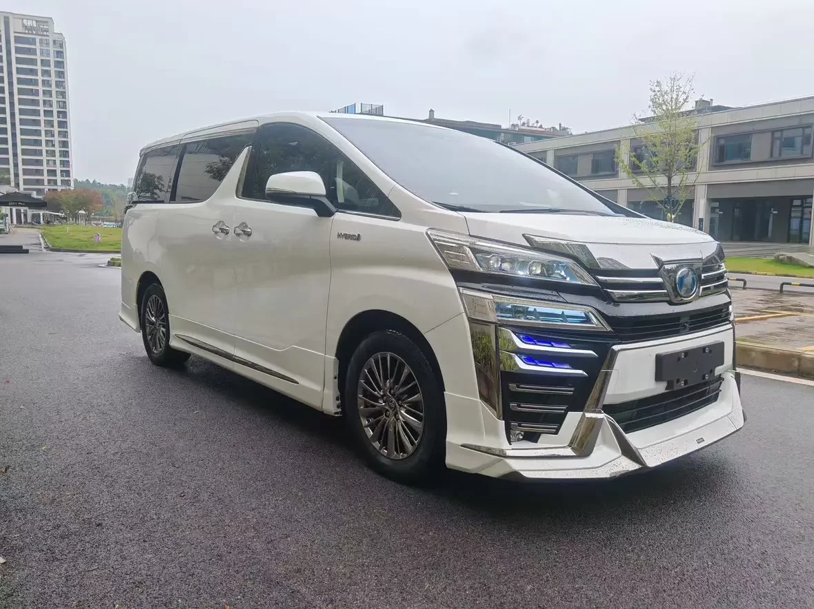 Toyota Crown Wellfire