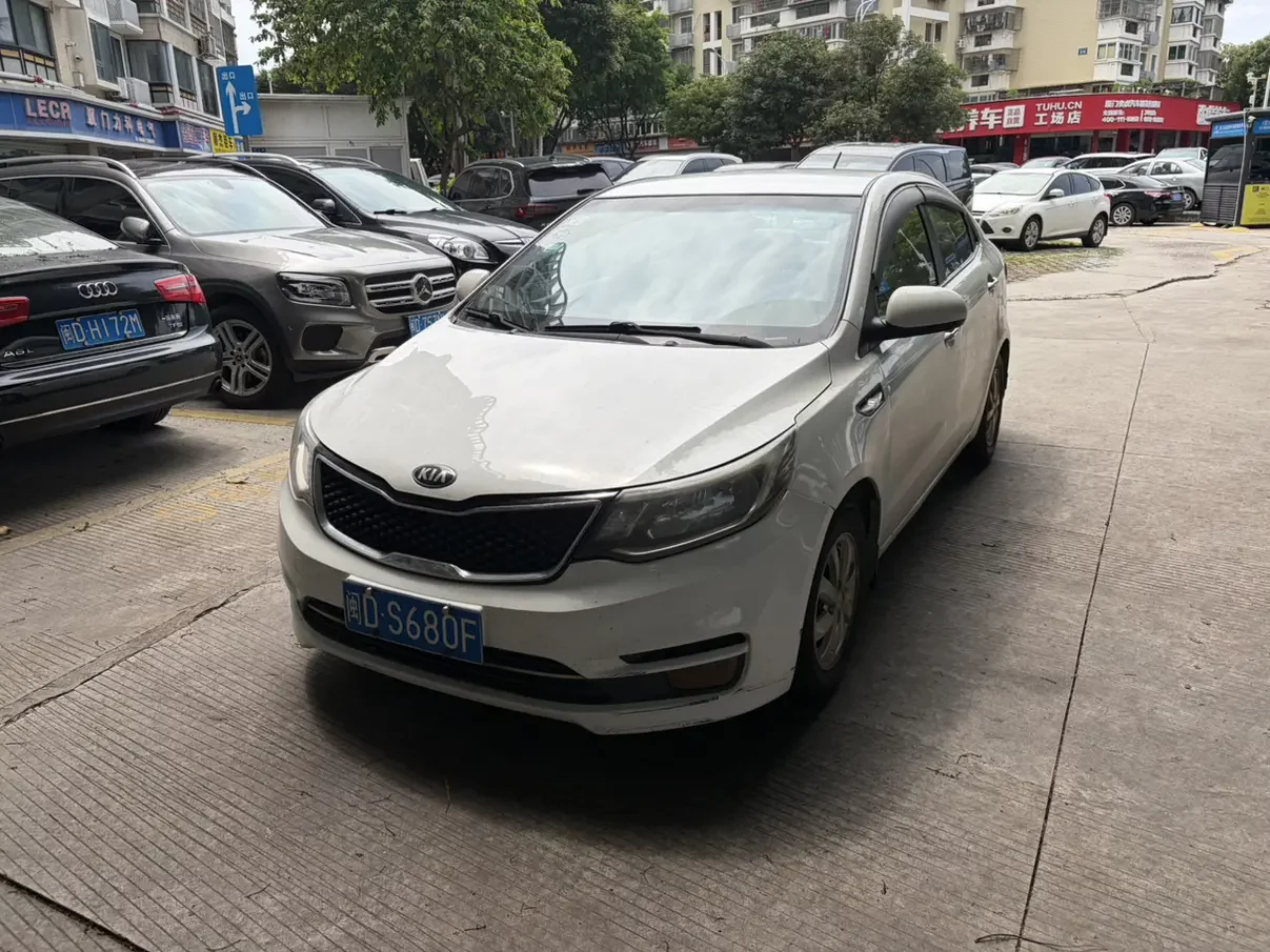 Kia K2