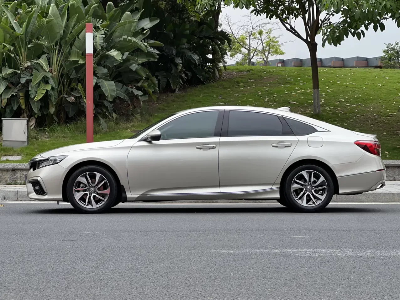 Honda Inspire