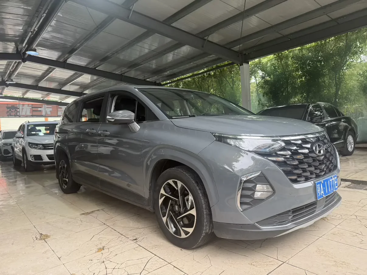 Hyundai Kustu