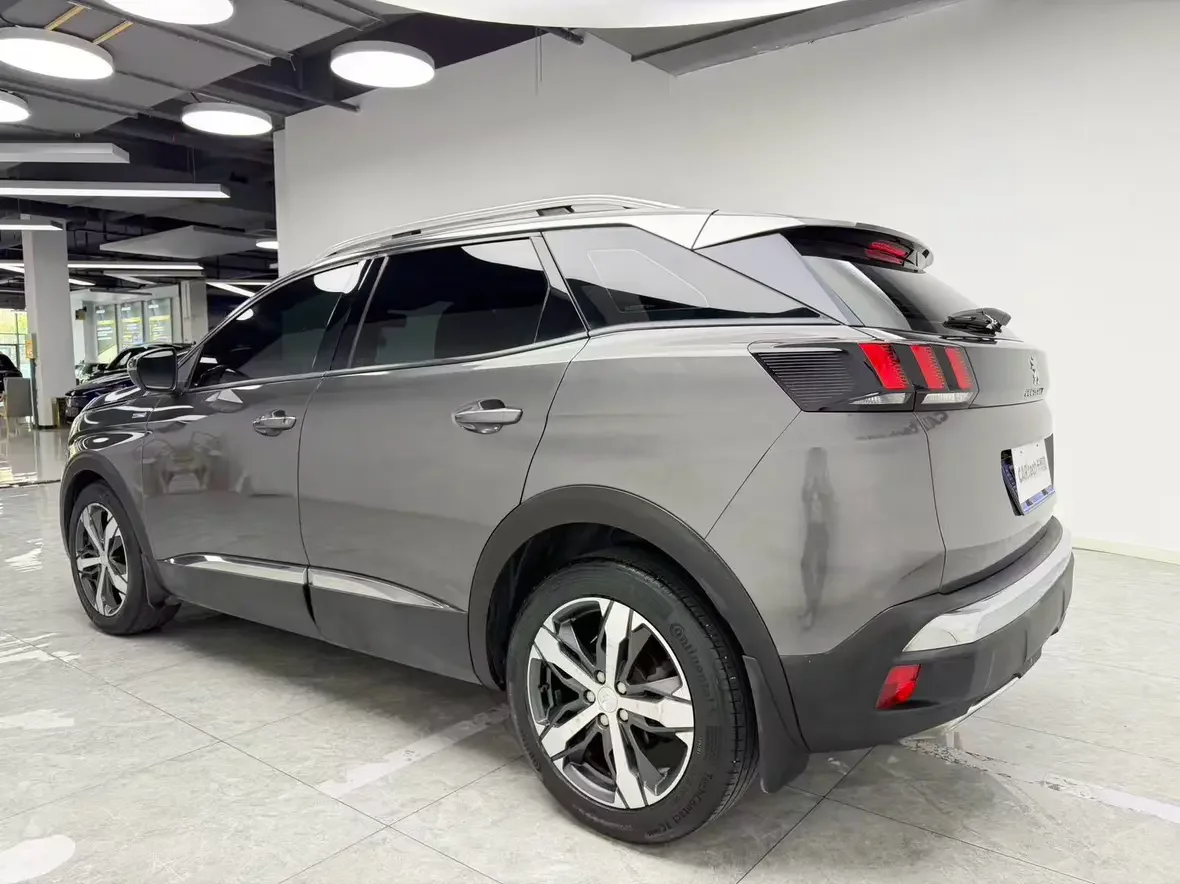 Peugeot 4008