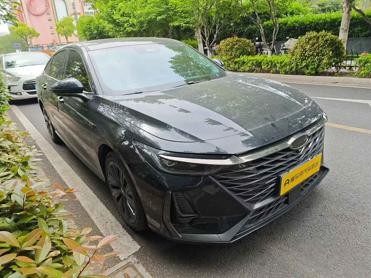 Chery Arrizo 8
