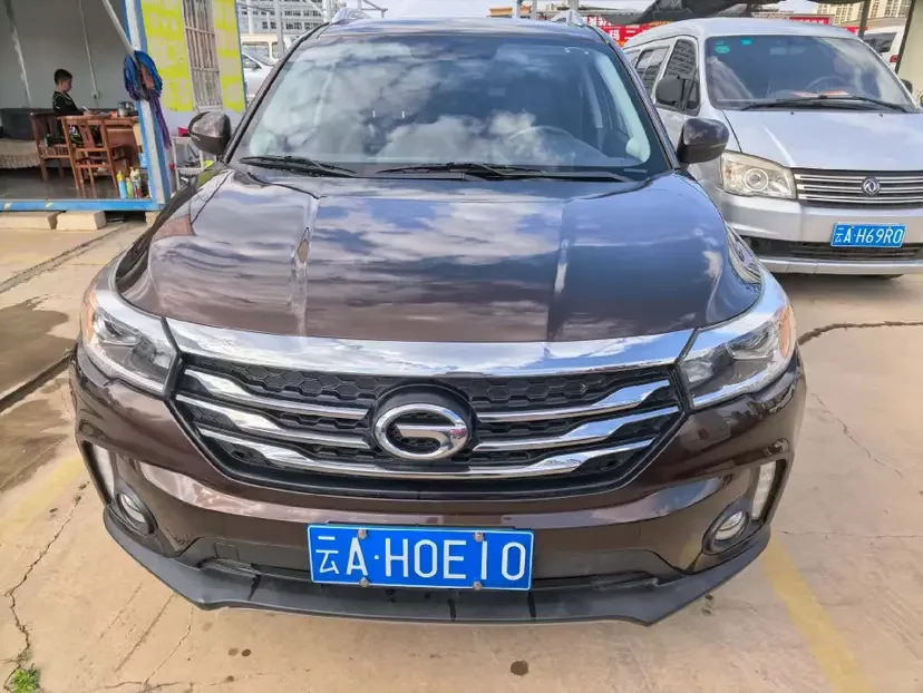 GAC Trumpchi GS4