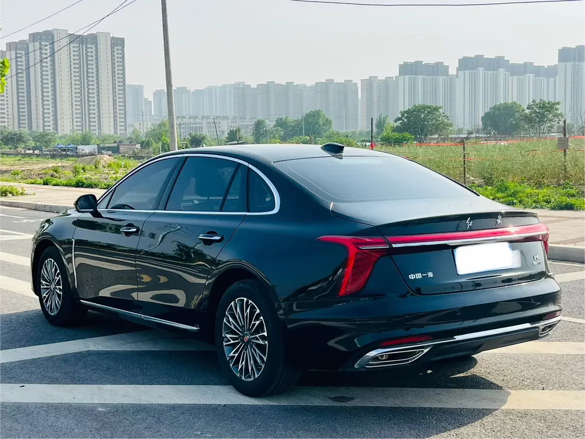 Hongqi H5