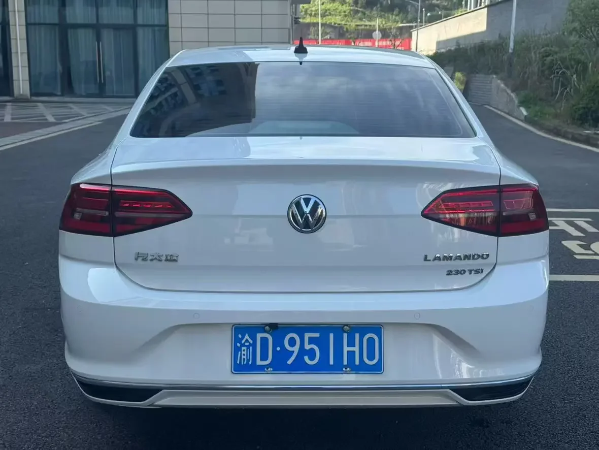 Volkswagen Lamando