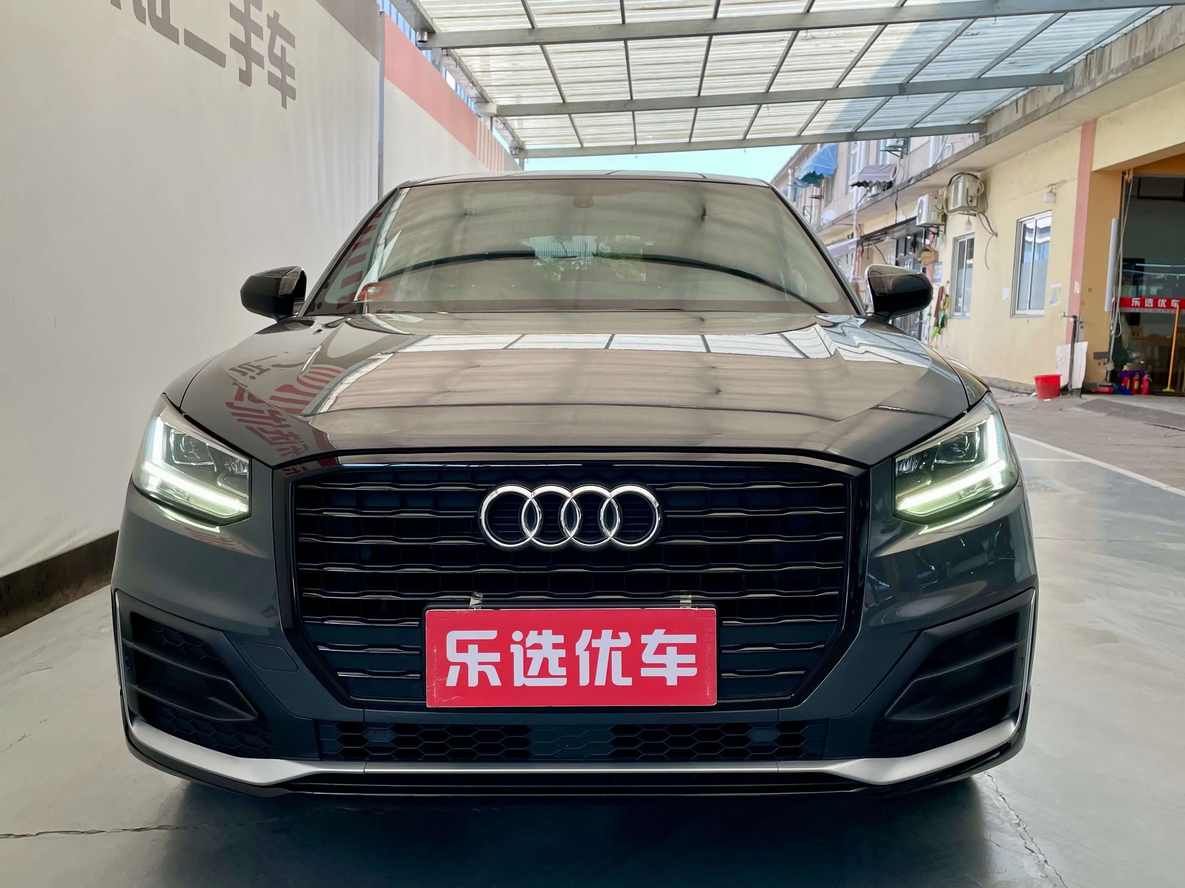 Audi Q2L