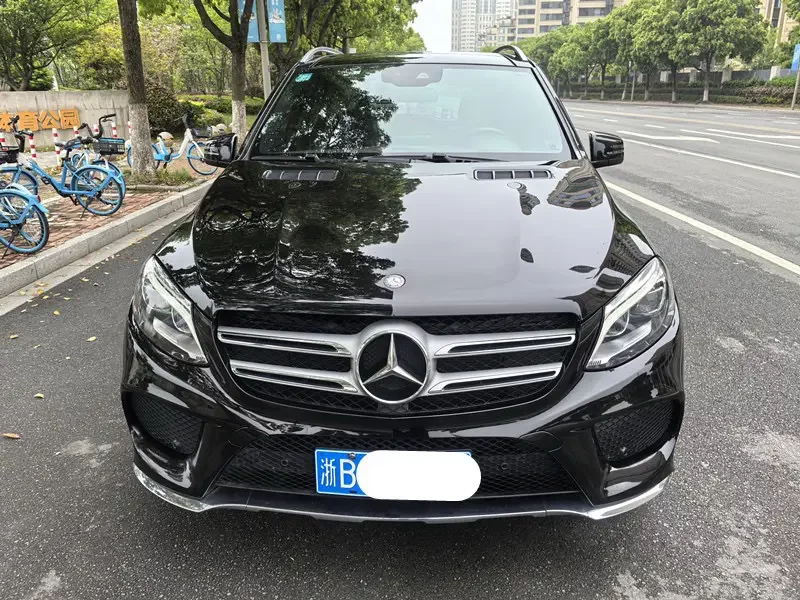 Mercedes-Benz GLE (Imported)
