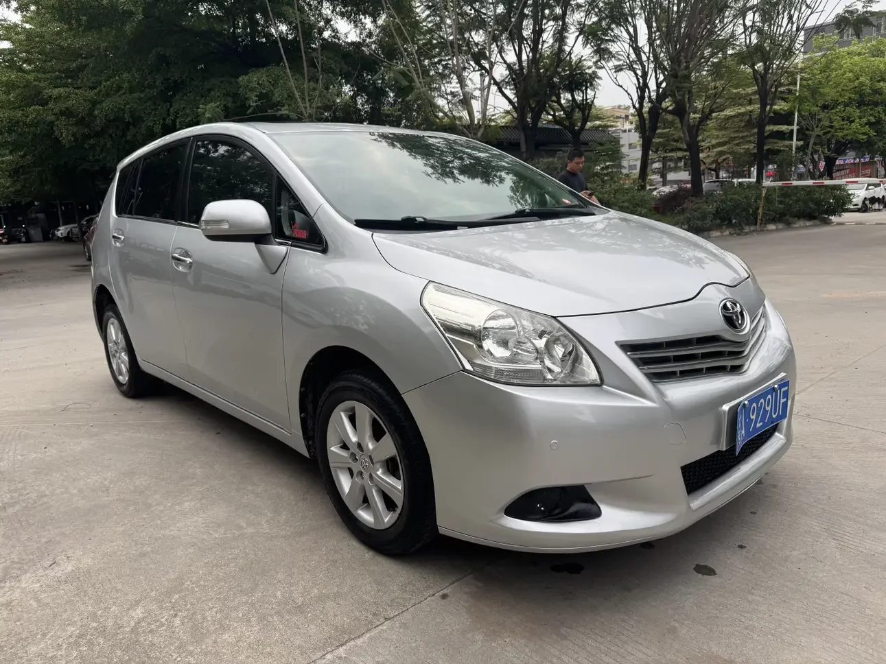 Toyota Verso / EZ