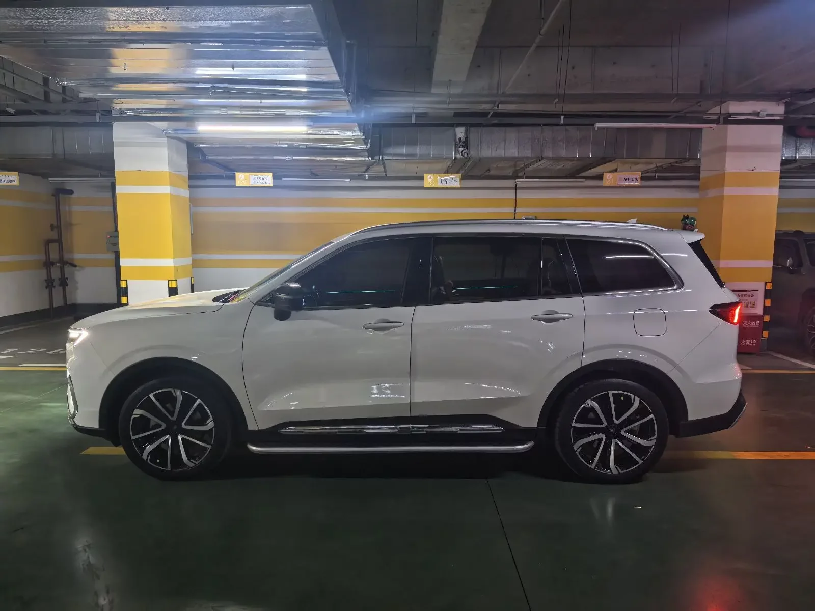 Ford Lingyu