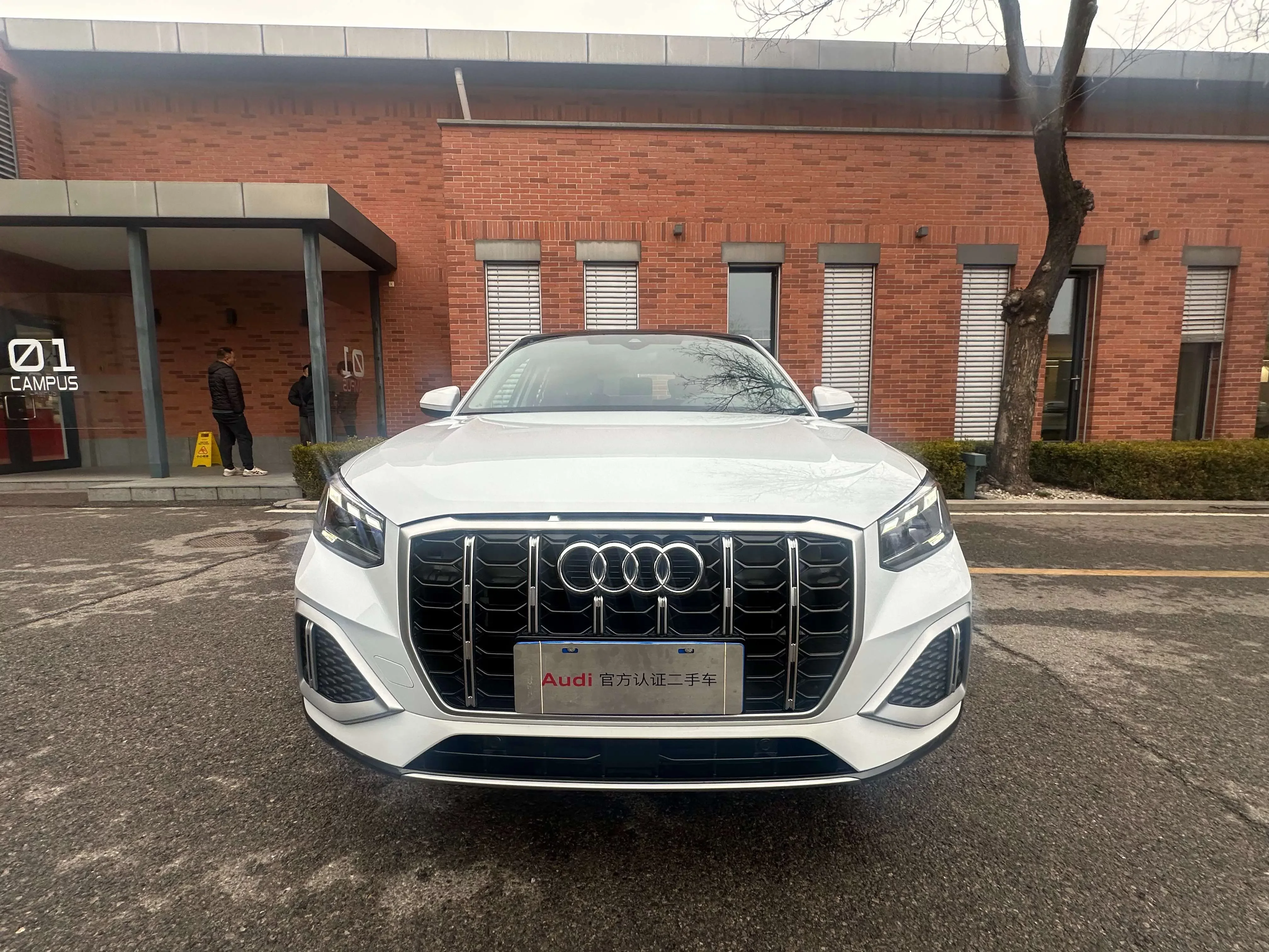 Audi Q2L