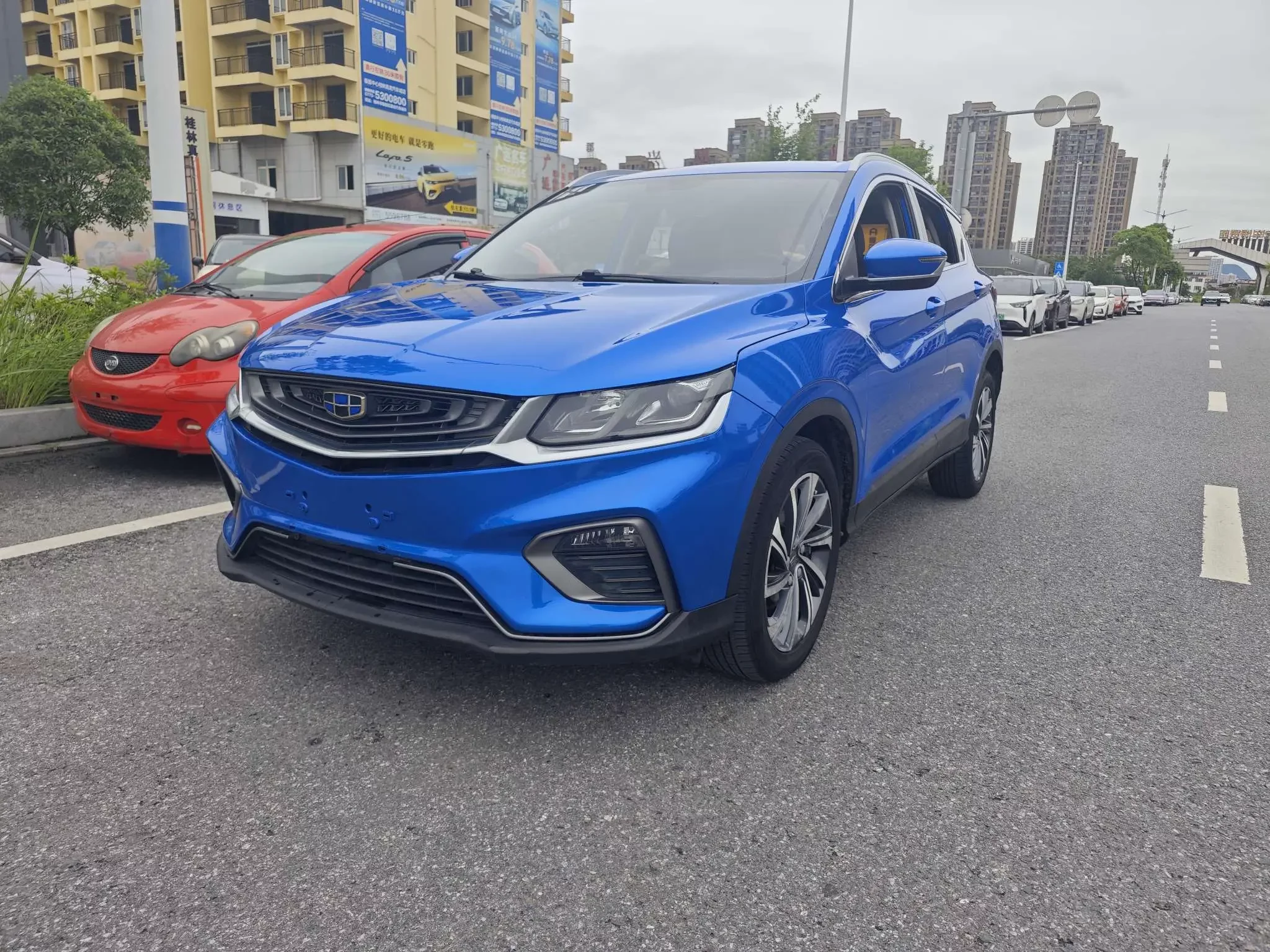 Geely Coolray SX11 (Binyue)  из Китая