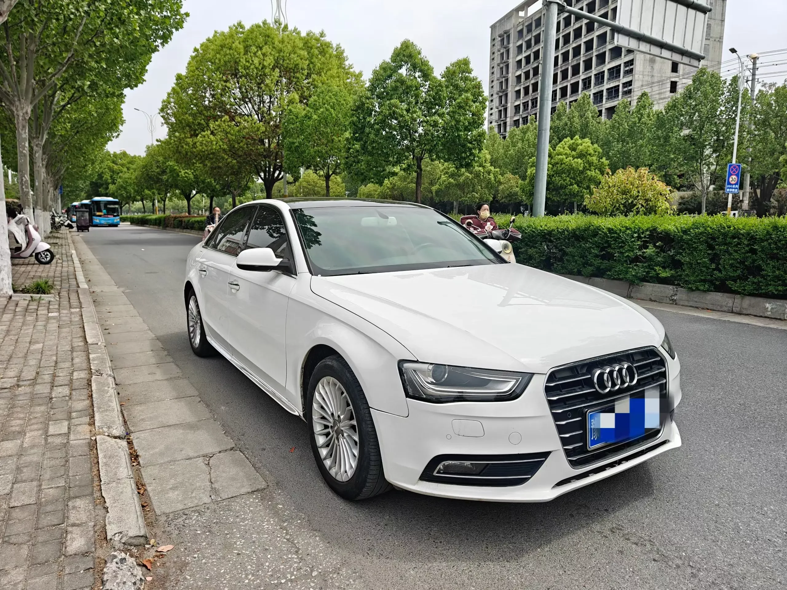 Audi A4L