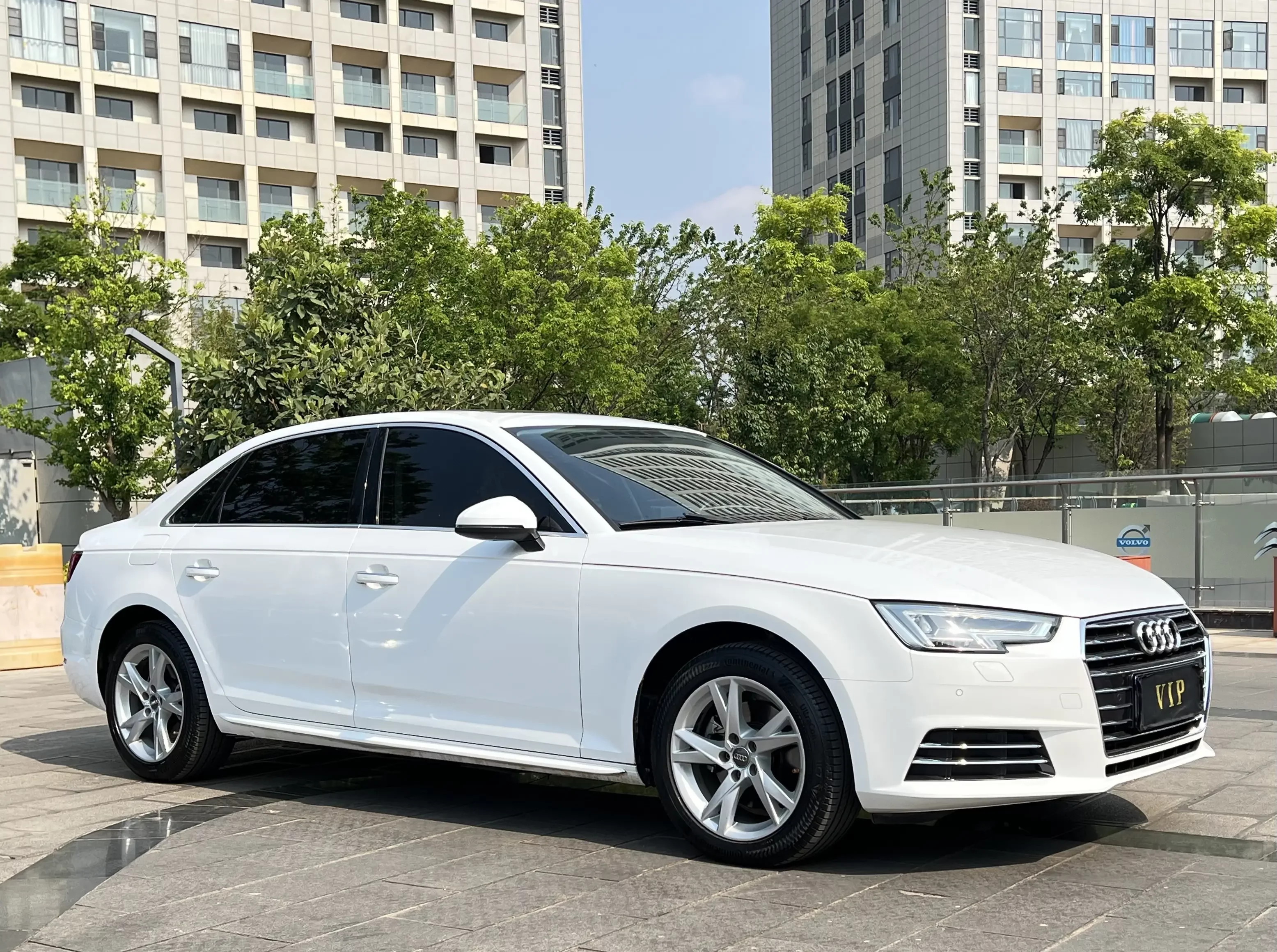 Audi A4L