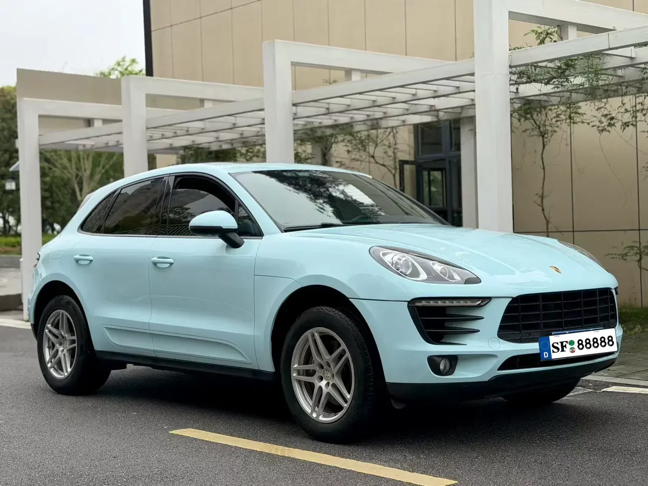 Porsche Macan