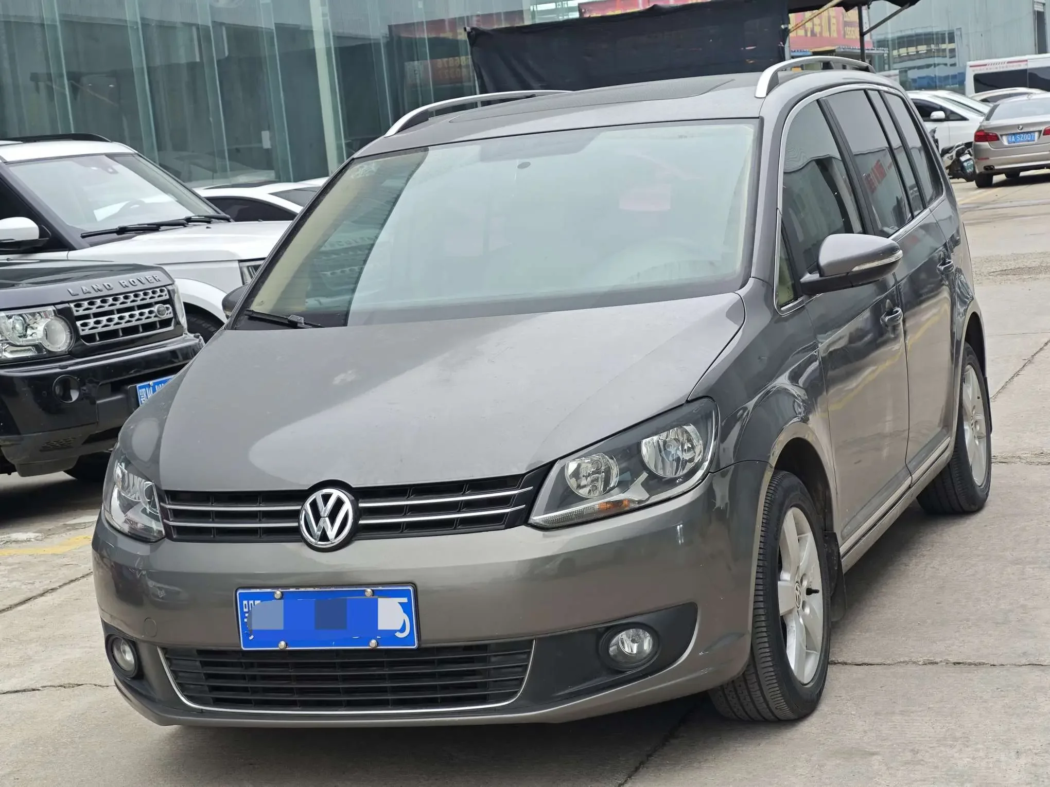 Volkswagen Touran