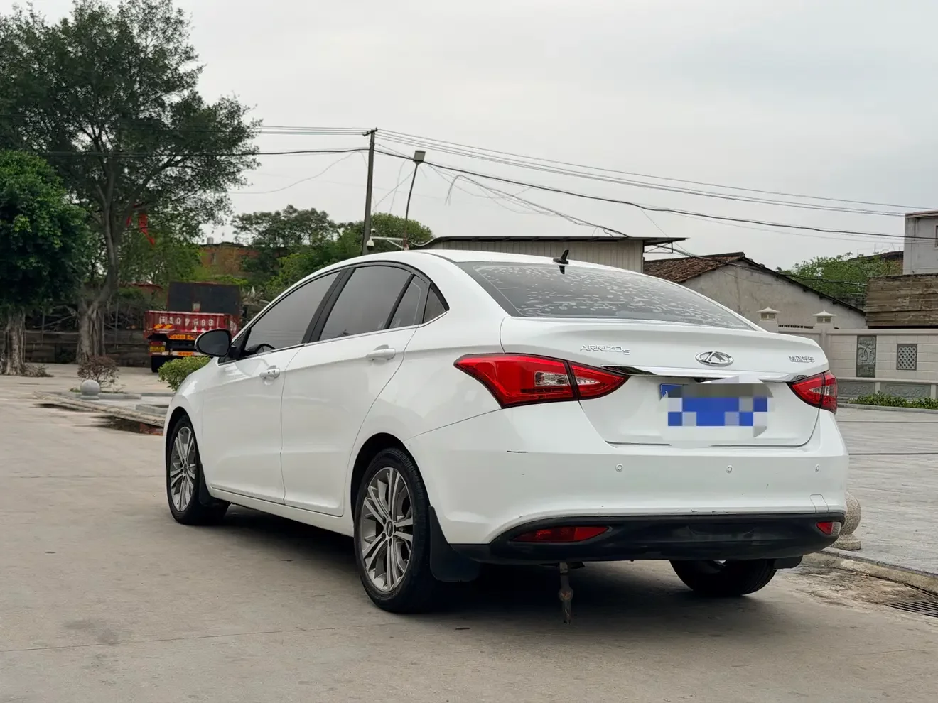 Chery Arrizo 5