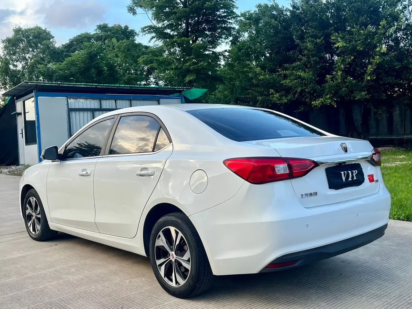 Roewe 360