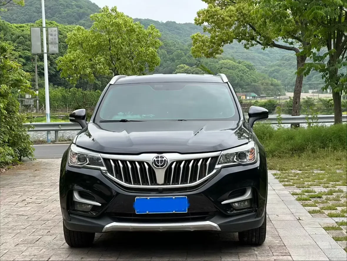 Brilliance Zhonghua V6
