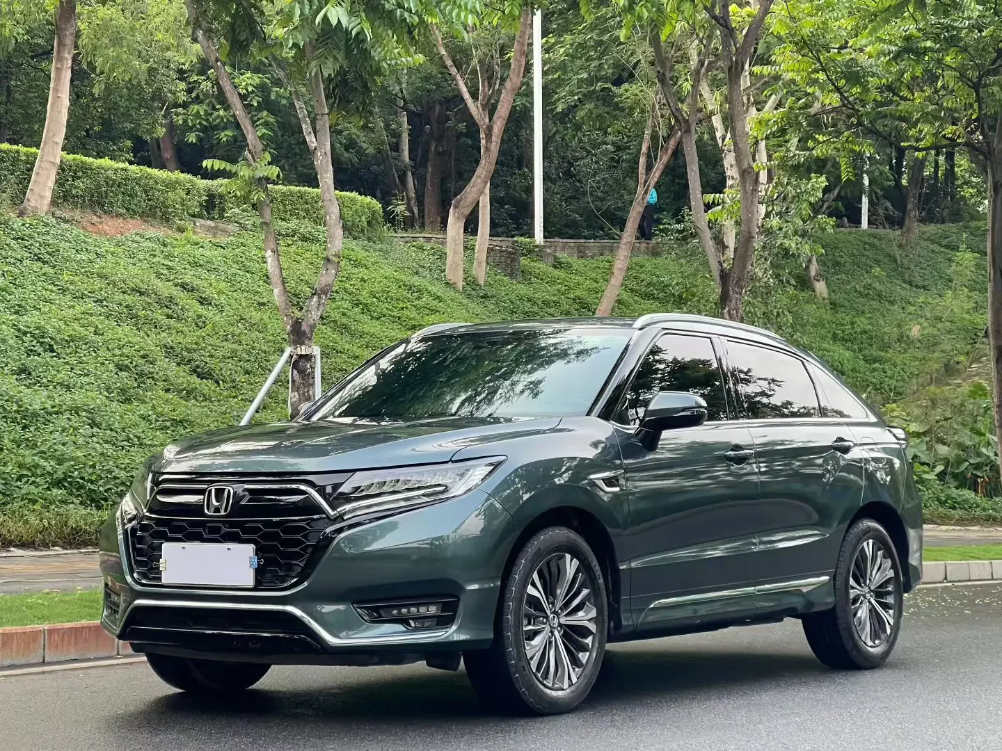 Honda UR-V