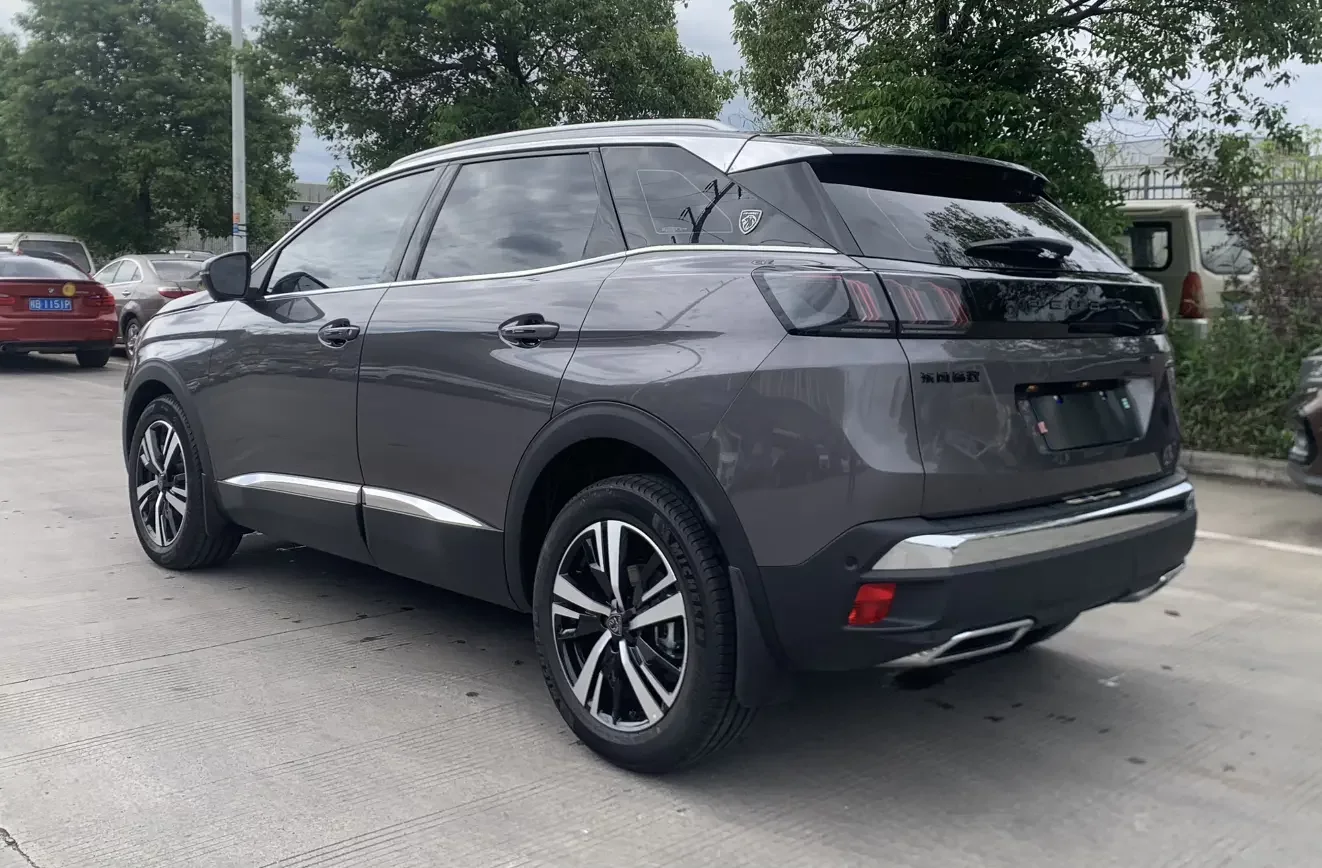 Peugeot 4008