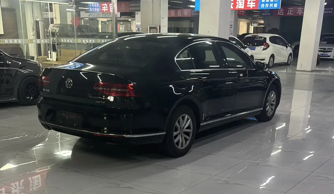 Volkswagen Magotan