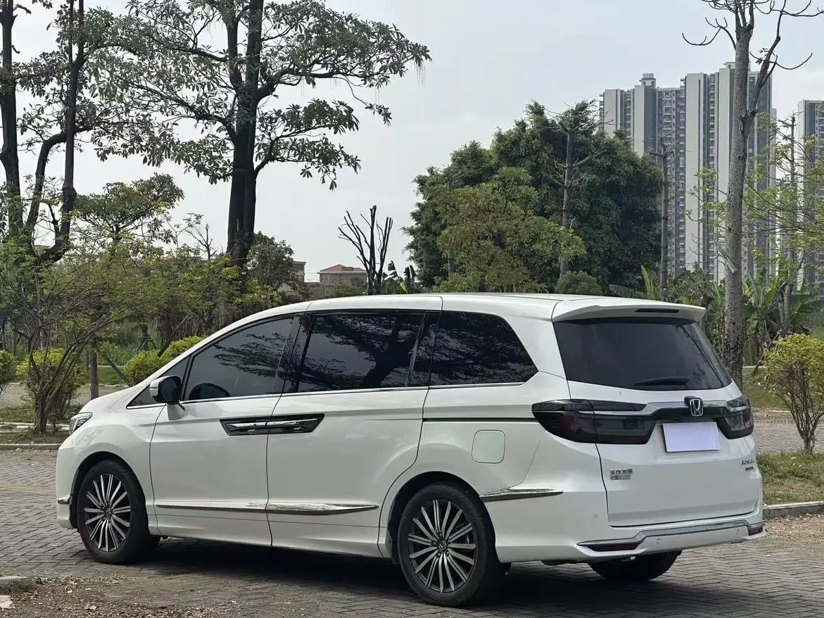 Honda Elysion