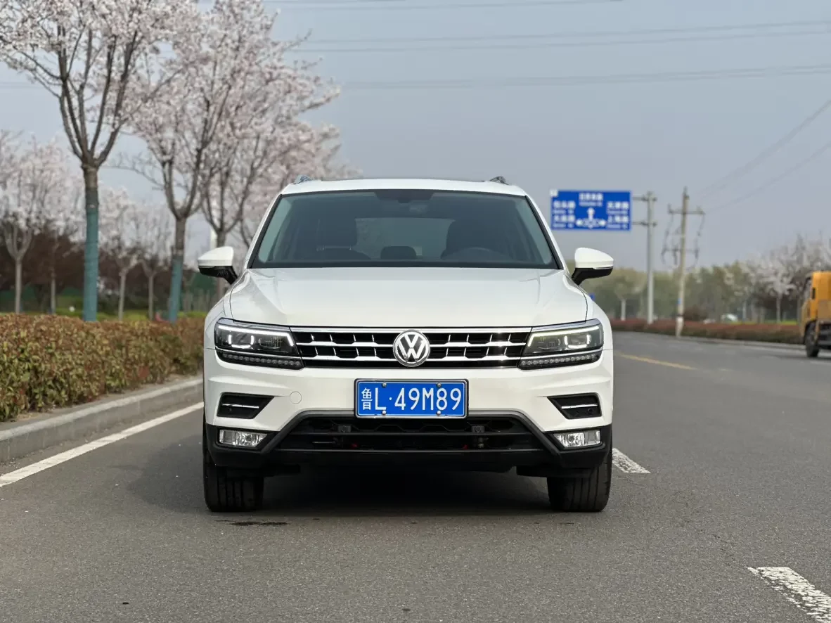 Volkswagen Tiguan L