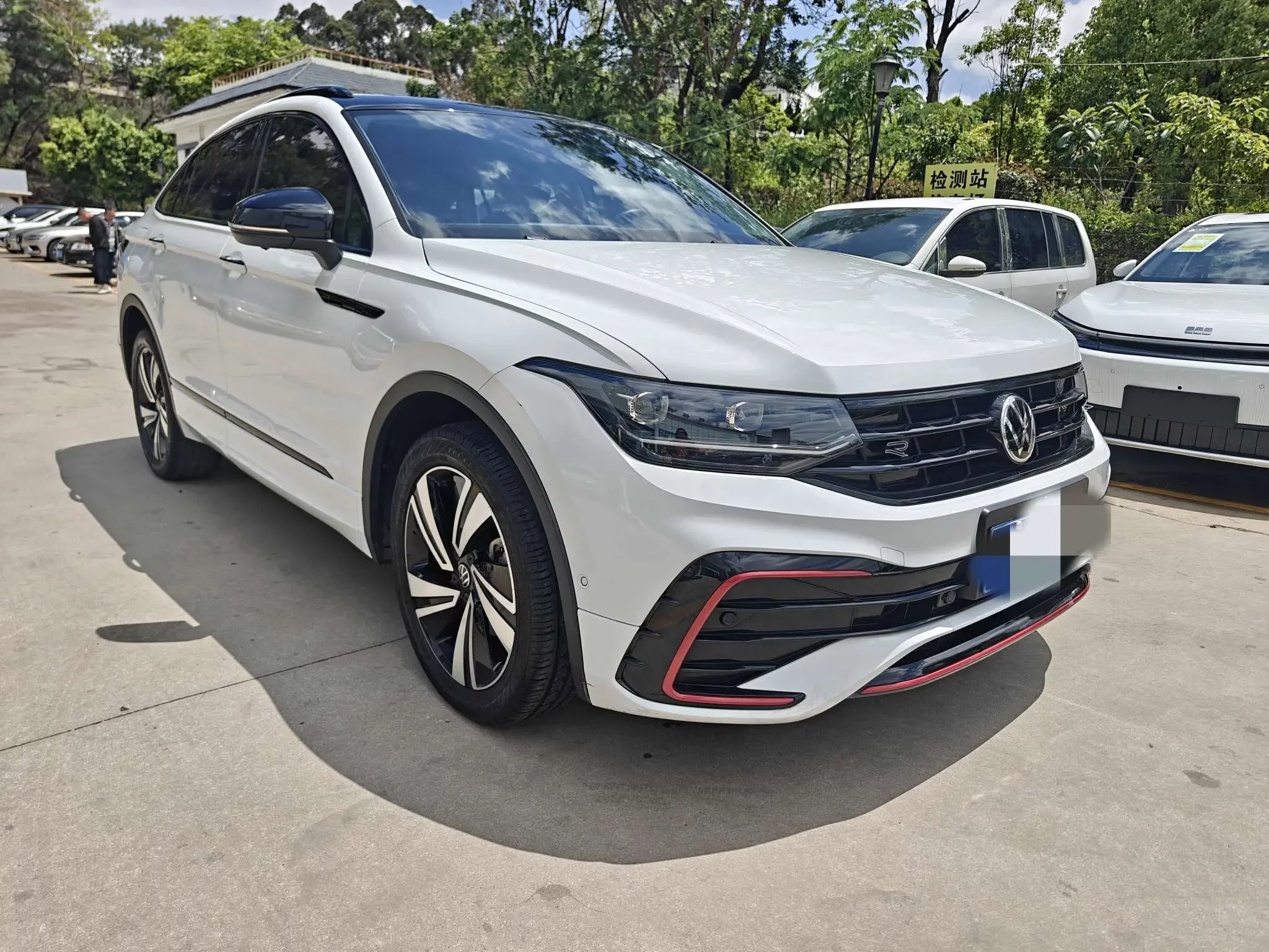 Volkswagen TiguanX