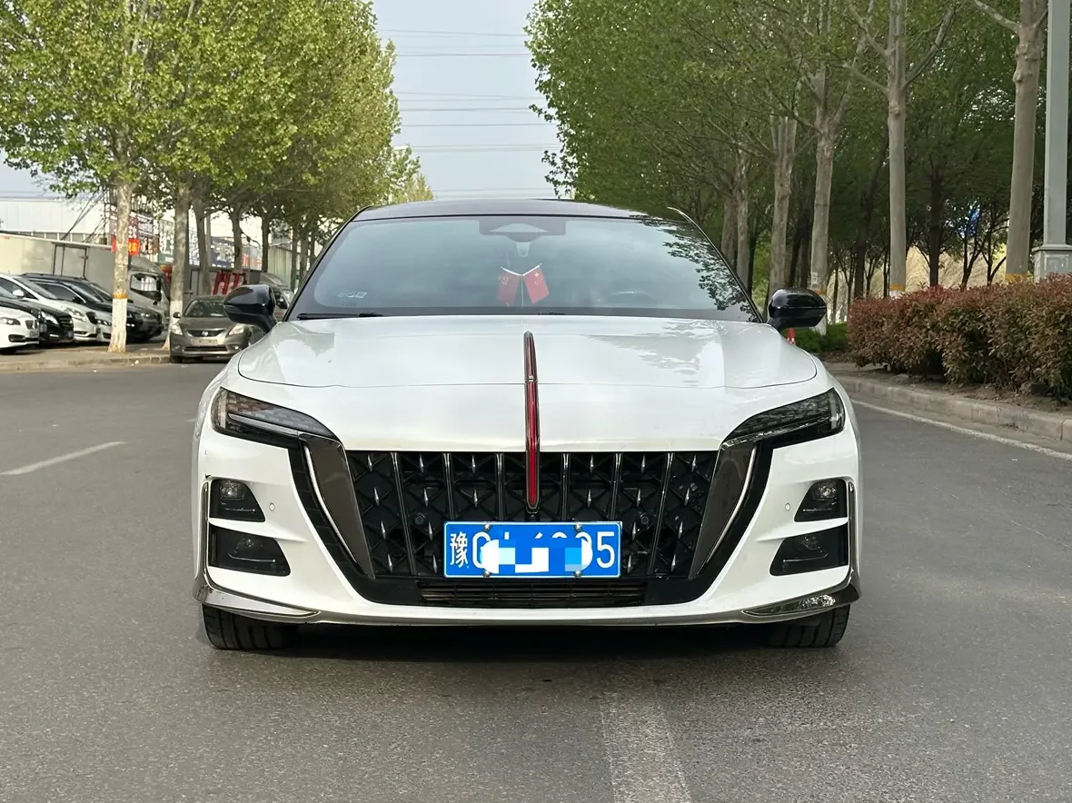 Hongqi H6