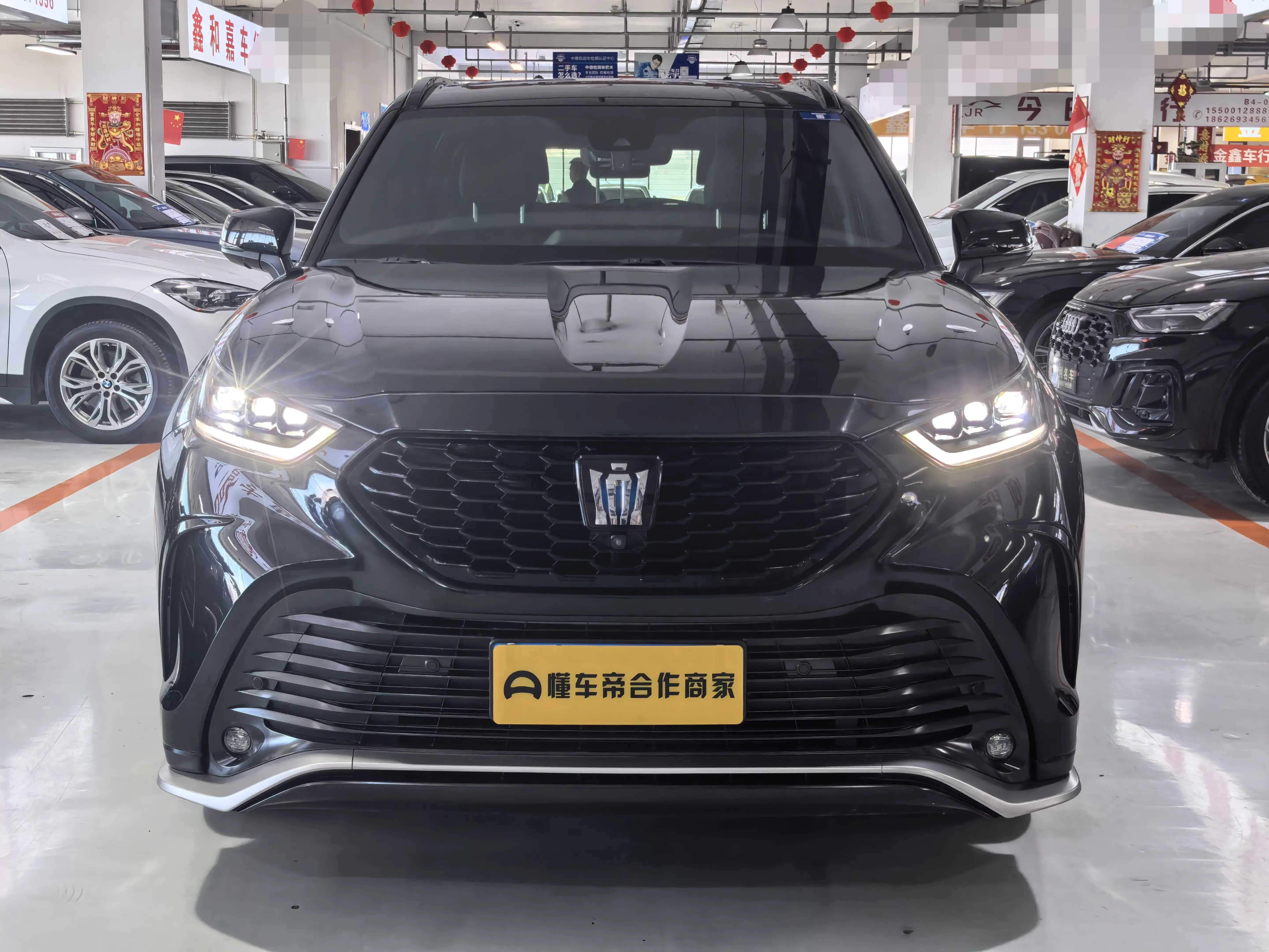 Toyota Crown Kluger