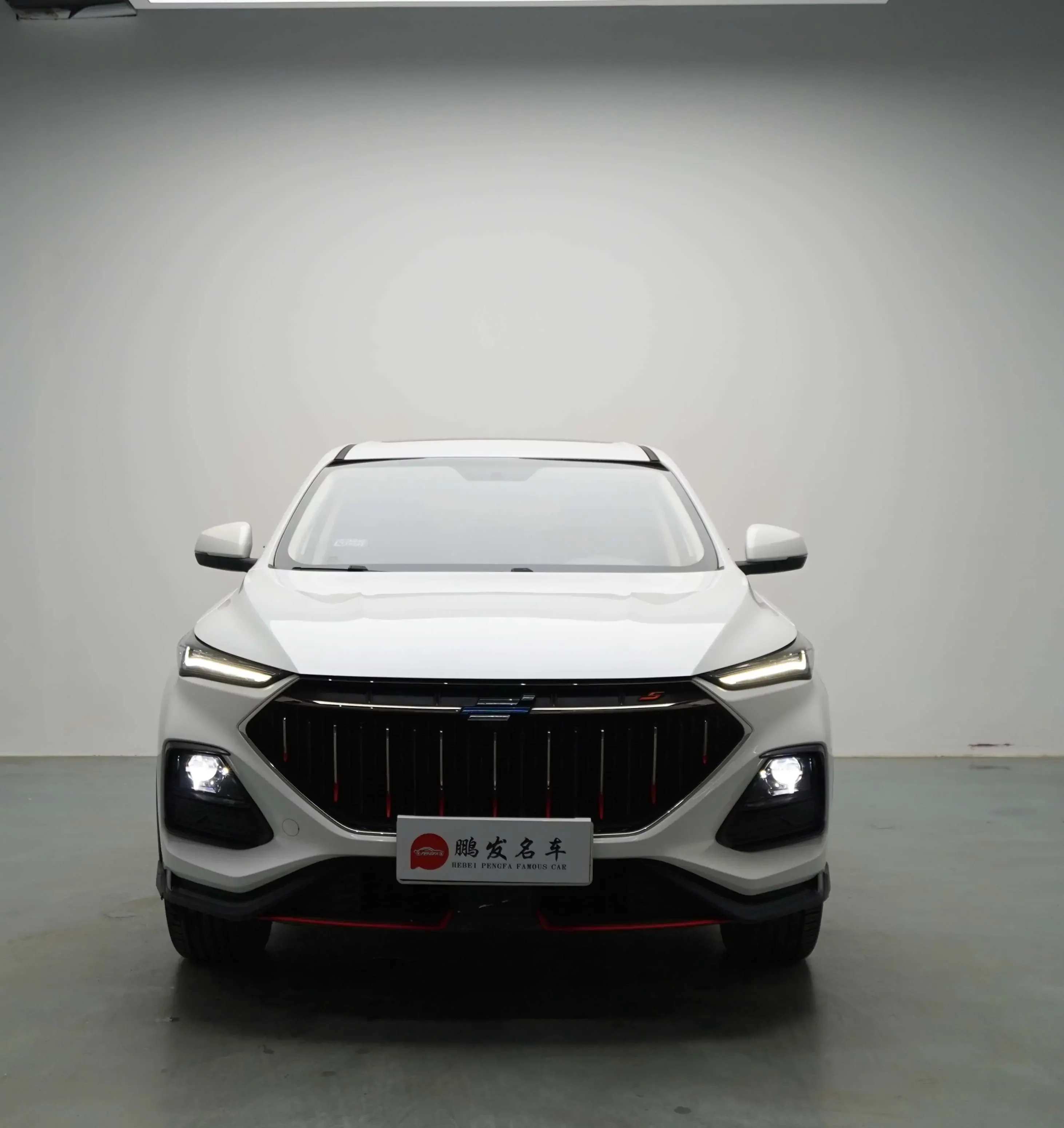 Oshan Changan Auchan X5
