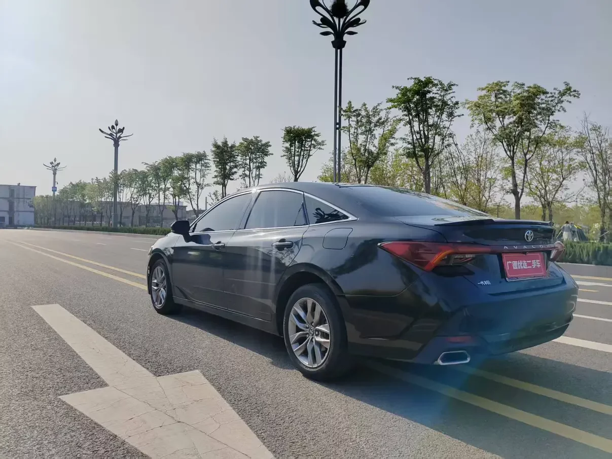Toyota Avalon