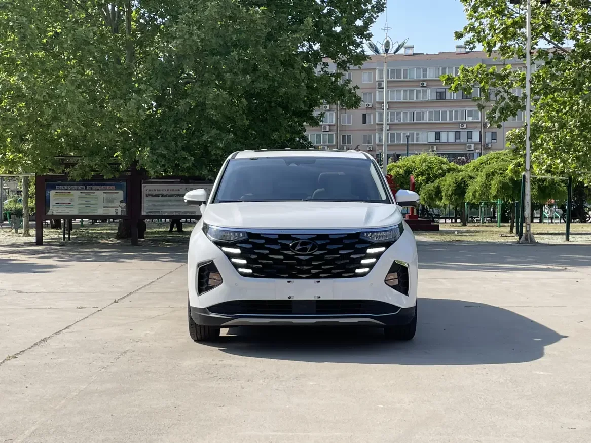 Hyundai Kustu