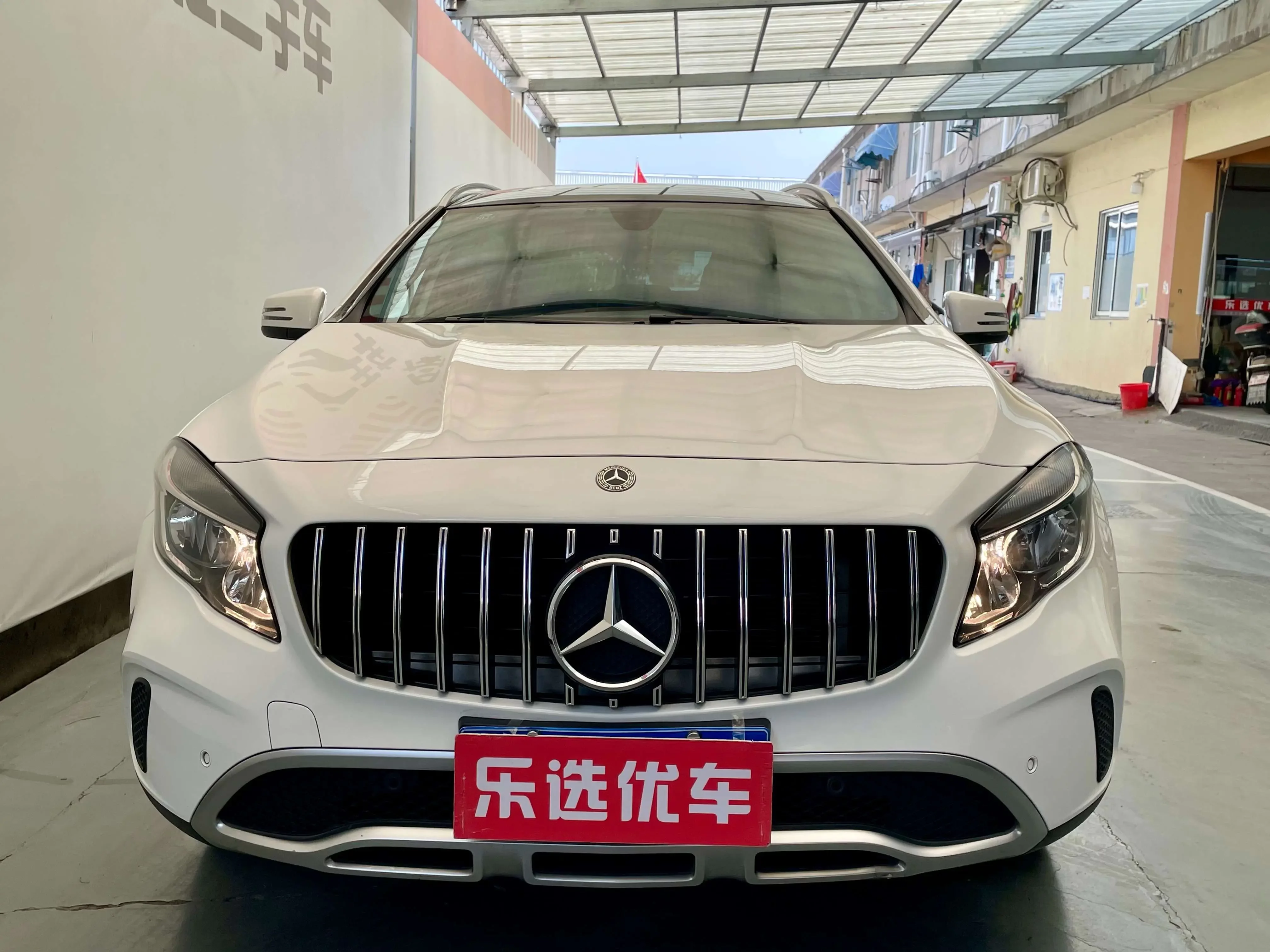 Mercedes-Benz GLA