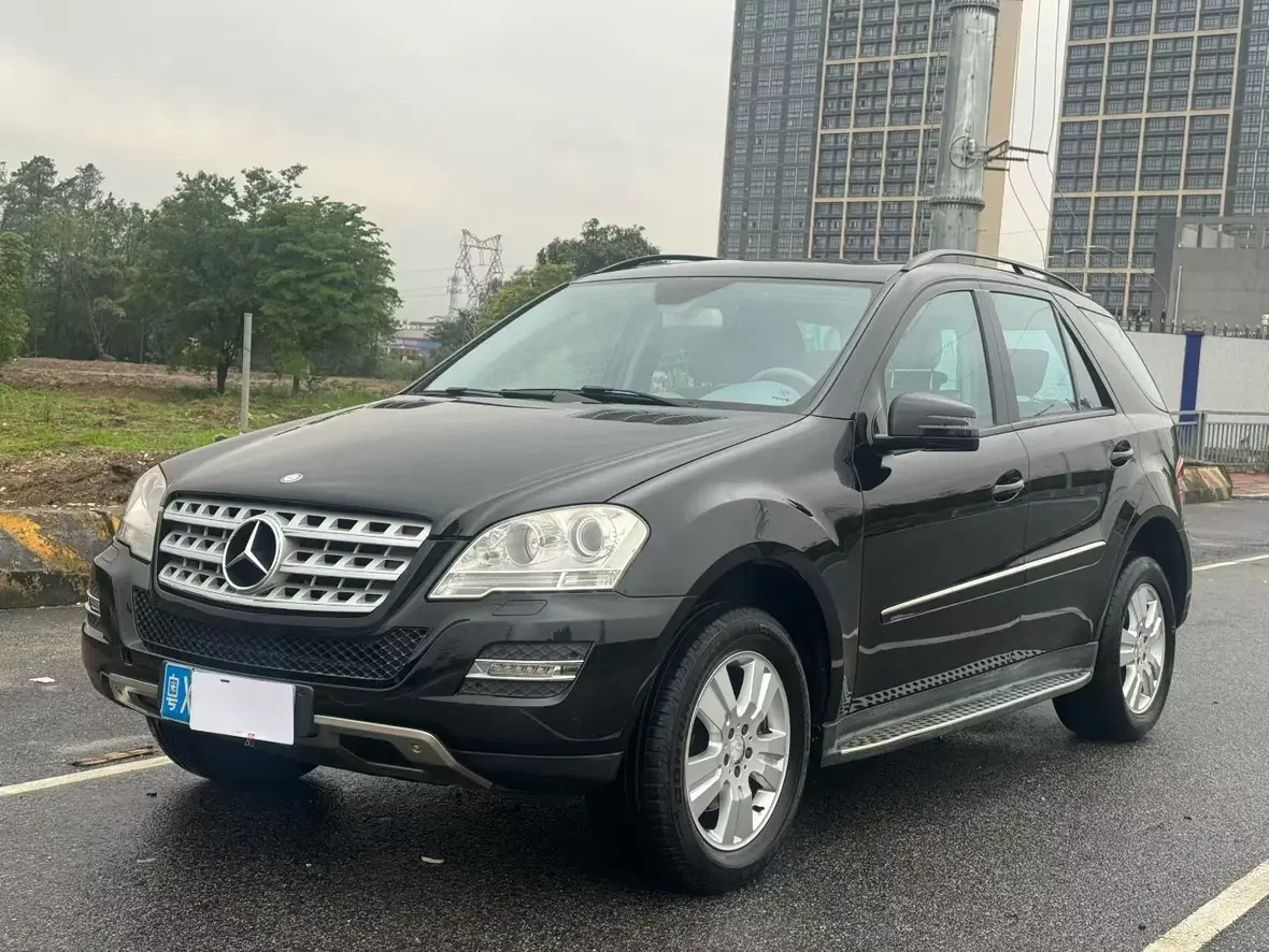 Mercedes-Benz M Class