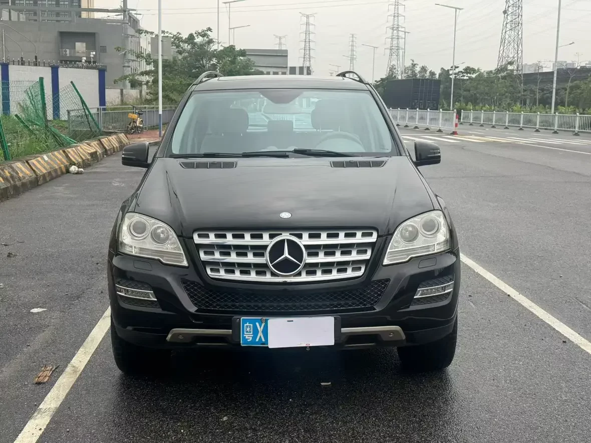 Mercedes-Benz M Class