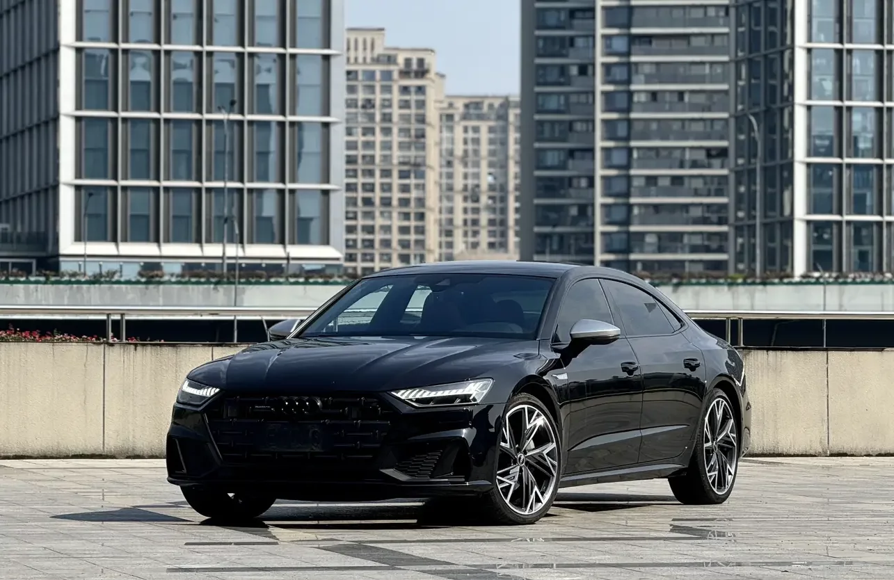 Audi A7L