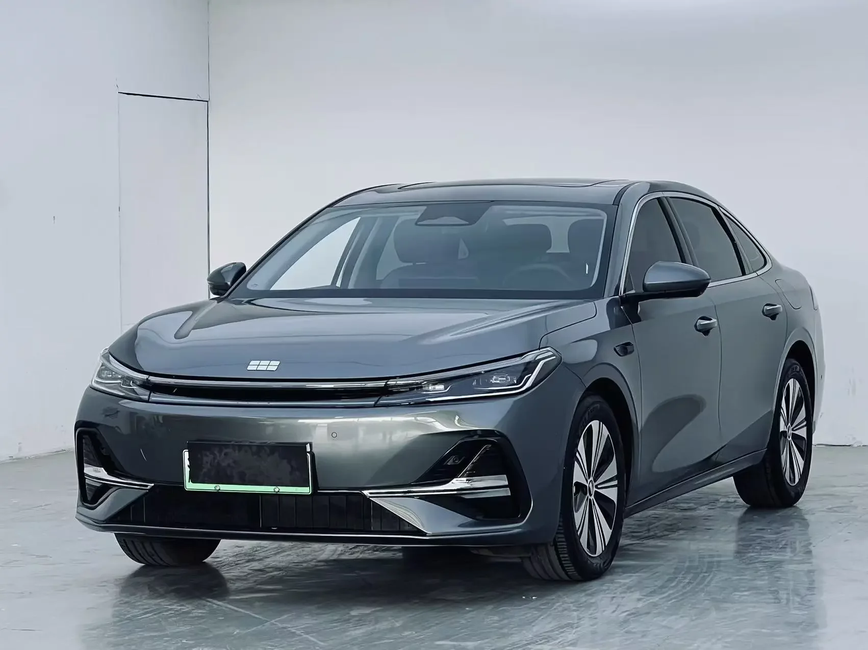 Geely Galaxy A7 EM