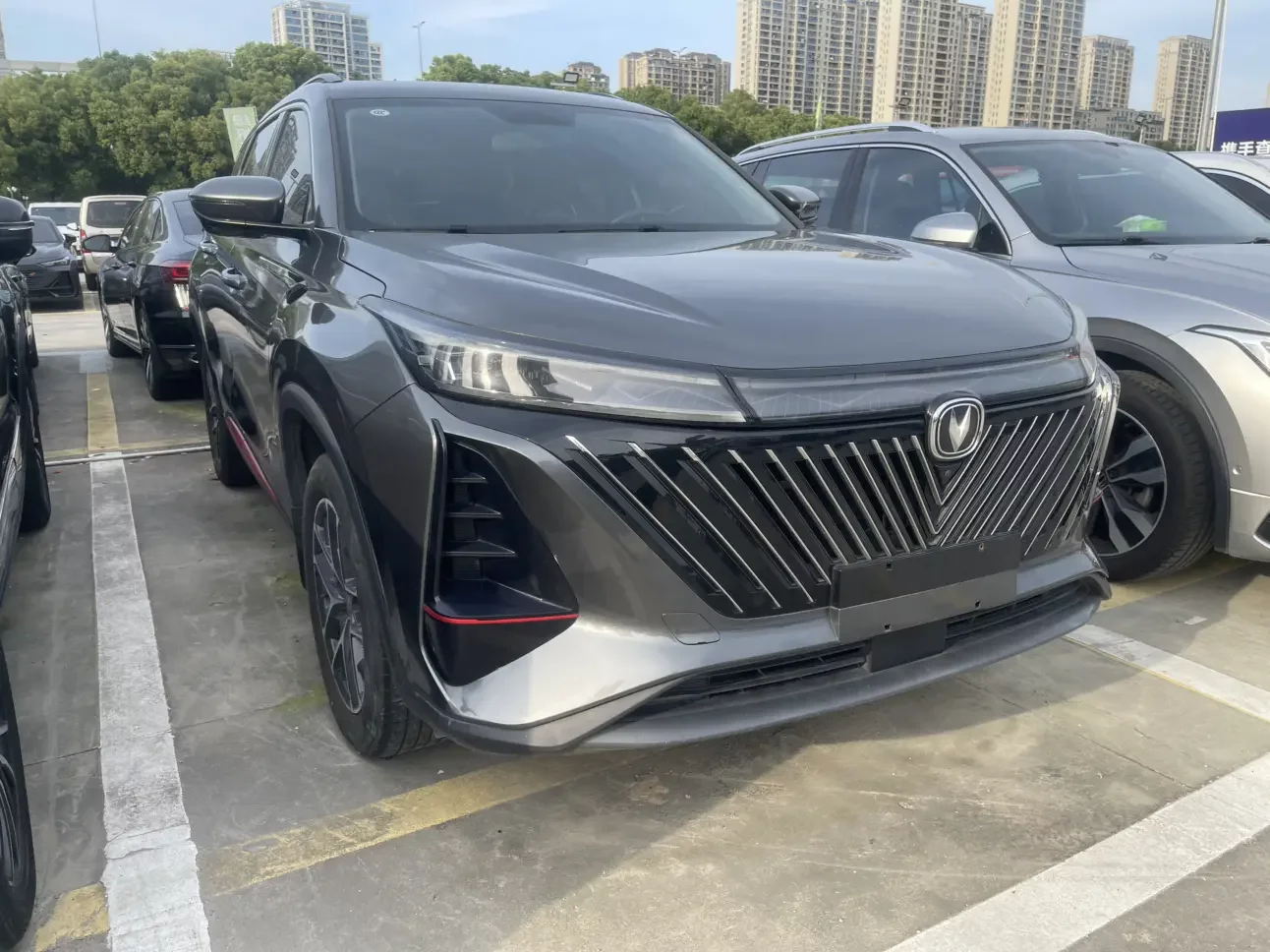 Changan CS75