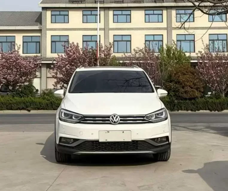 Volkswagen Touran L