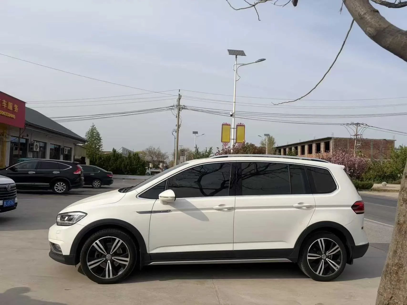Volkswagen Touran L
