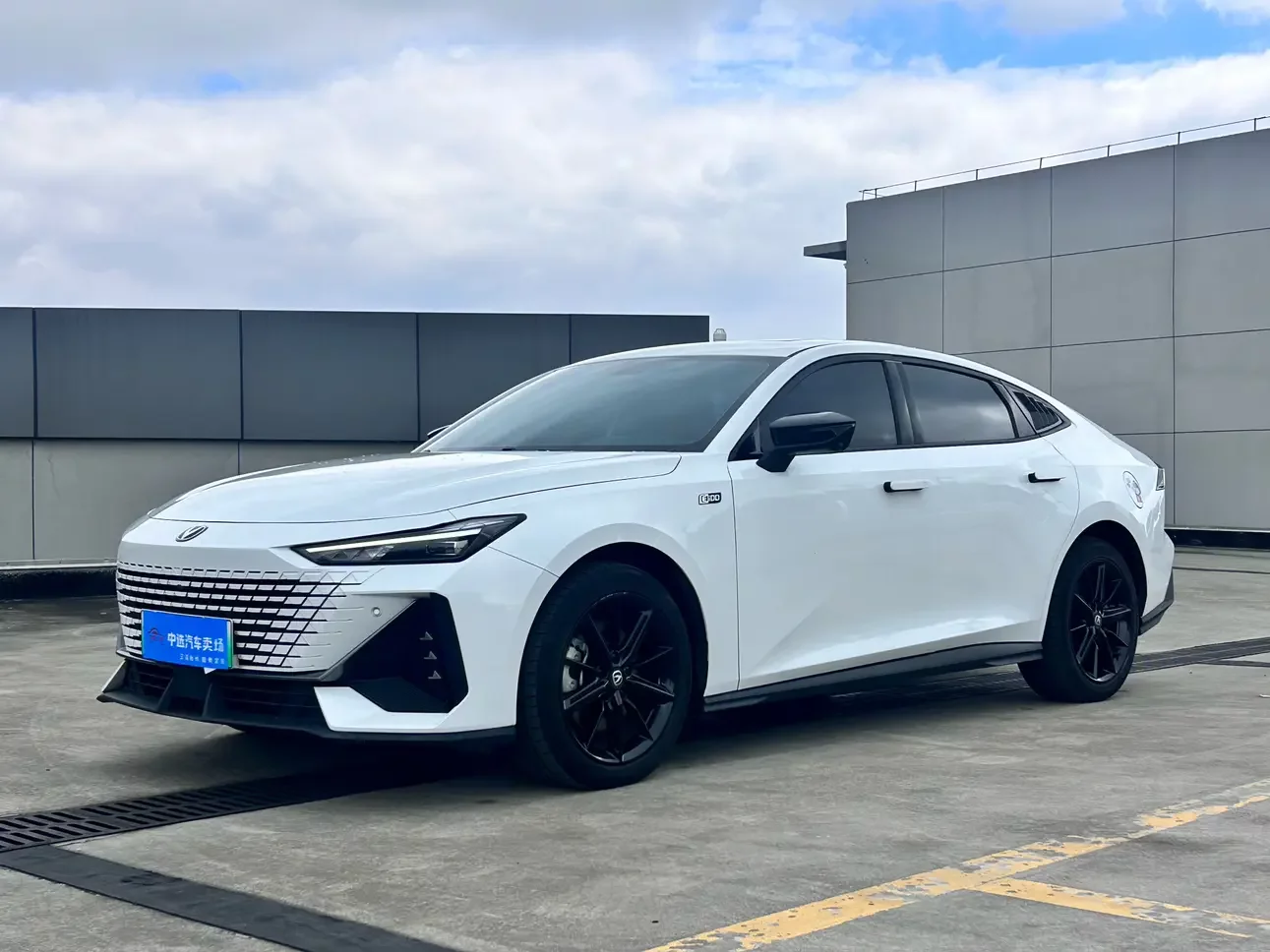 Changan UNI-V Smart Electric iDD