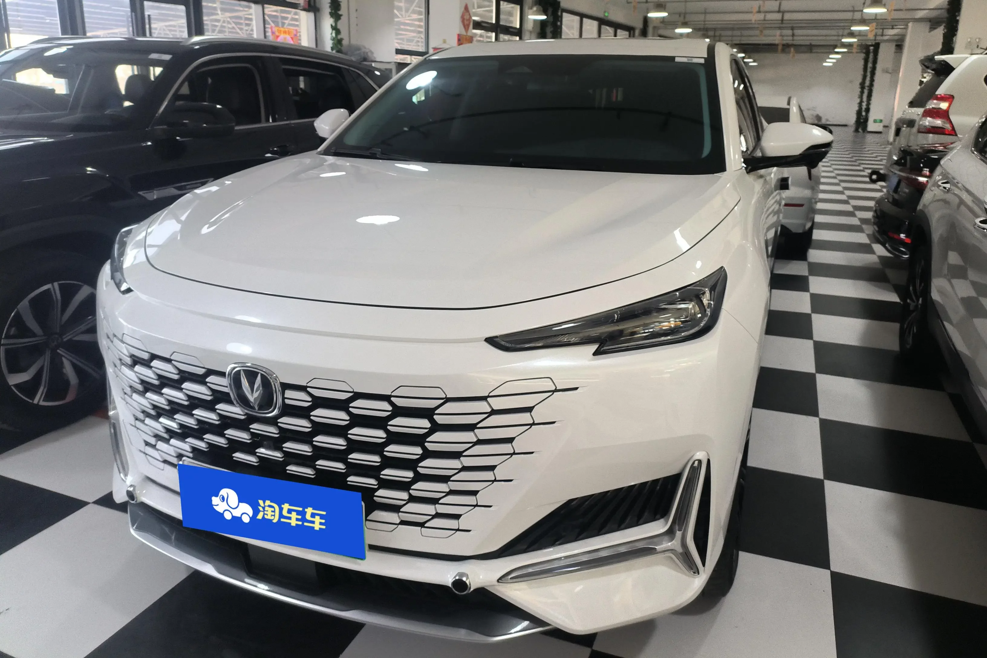Changan UNI-K smart electronic iDD